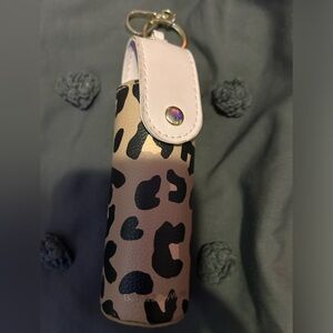 Bath and body works spray sanitizer holder